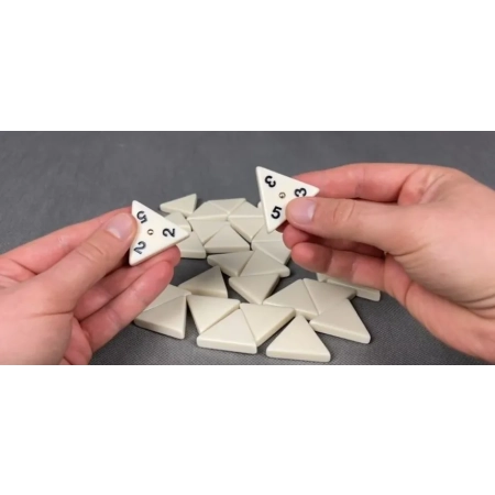 Gra logiczna Triominos DE LUXE Goliath Domino